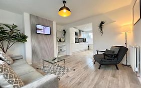 Rent In Worcester At Oldbury Road